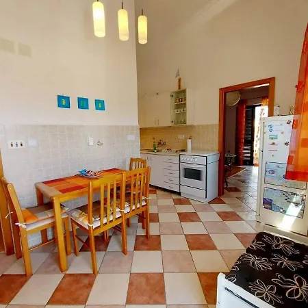 Appartement With Parking Space Pag - 20124 Pag Town